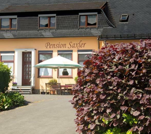 Pension-Saxler Neichen Luaran gambar